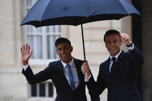 Macron, Sunak agree UK-France migrant deal in reset summit