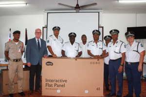 British government donates digital tech to Seychelles Police Force for better training and results